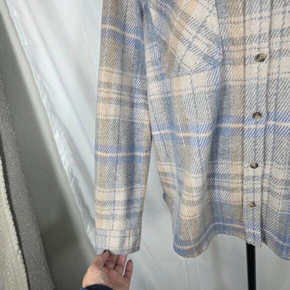 Casa Cabana Plaid Button Down Shacket Women Large Blue Beige Gray Soft Flannel - Picture 4 of 9